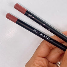 Load image into Gallery viewer, Velvet Lip Pencil
